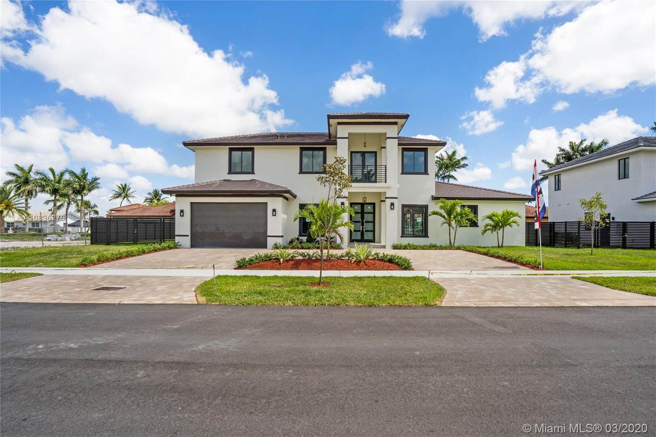 2845 137th Path - Photo 1