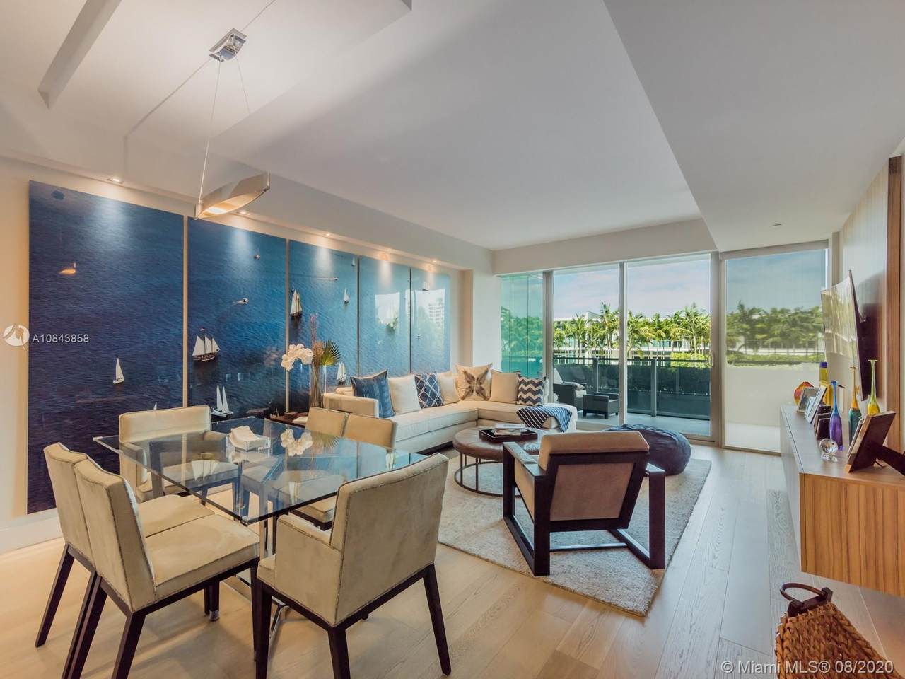 350 Ocean Dr - Photo 1