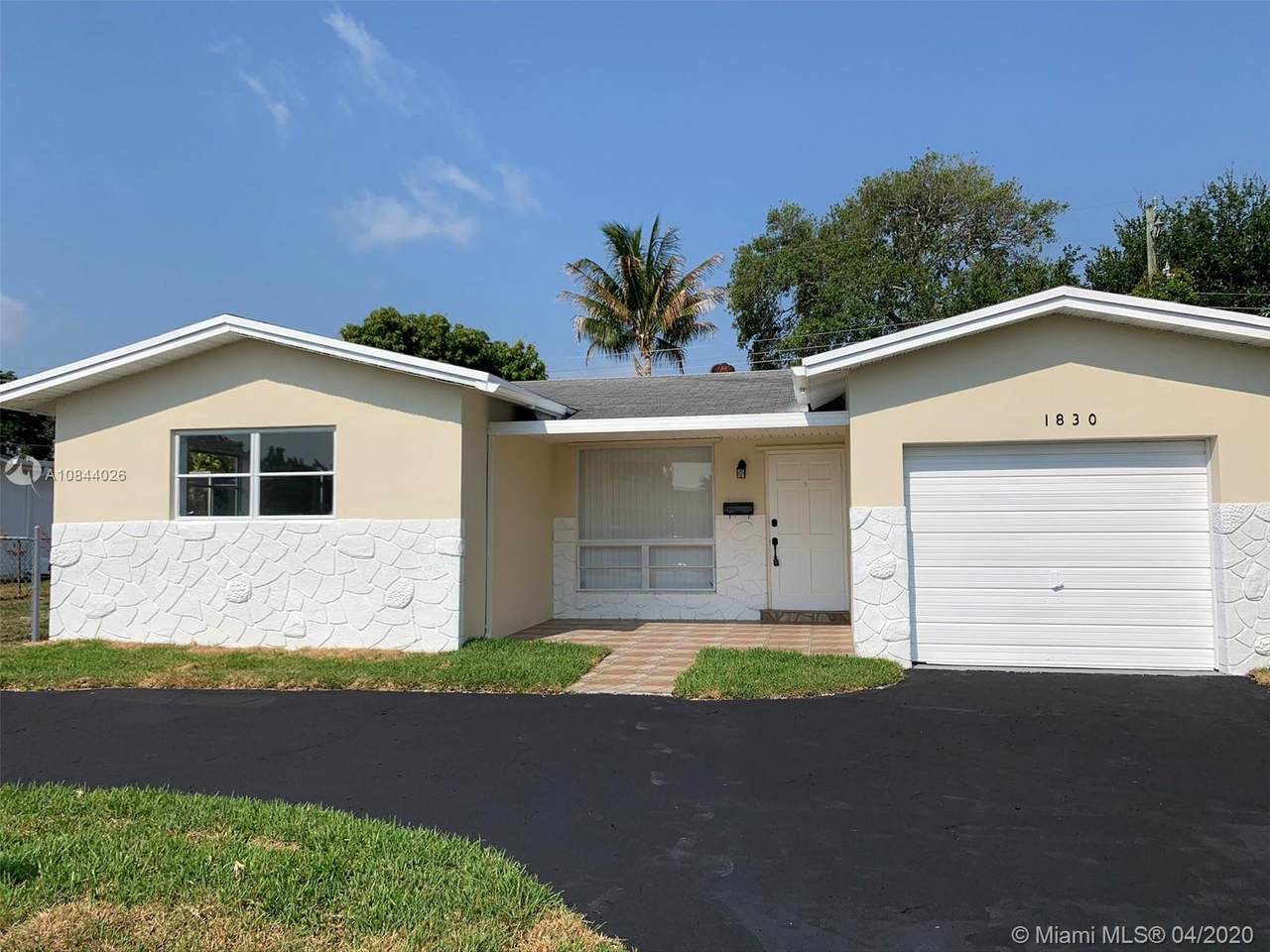 1830 56 Ave - Photo 1 1830 56 Ave - Photo 1