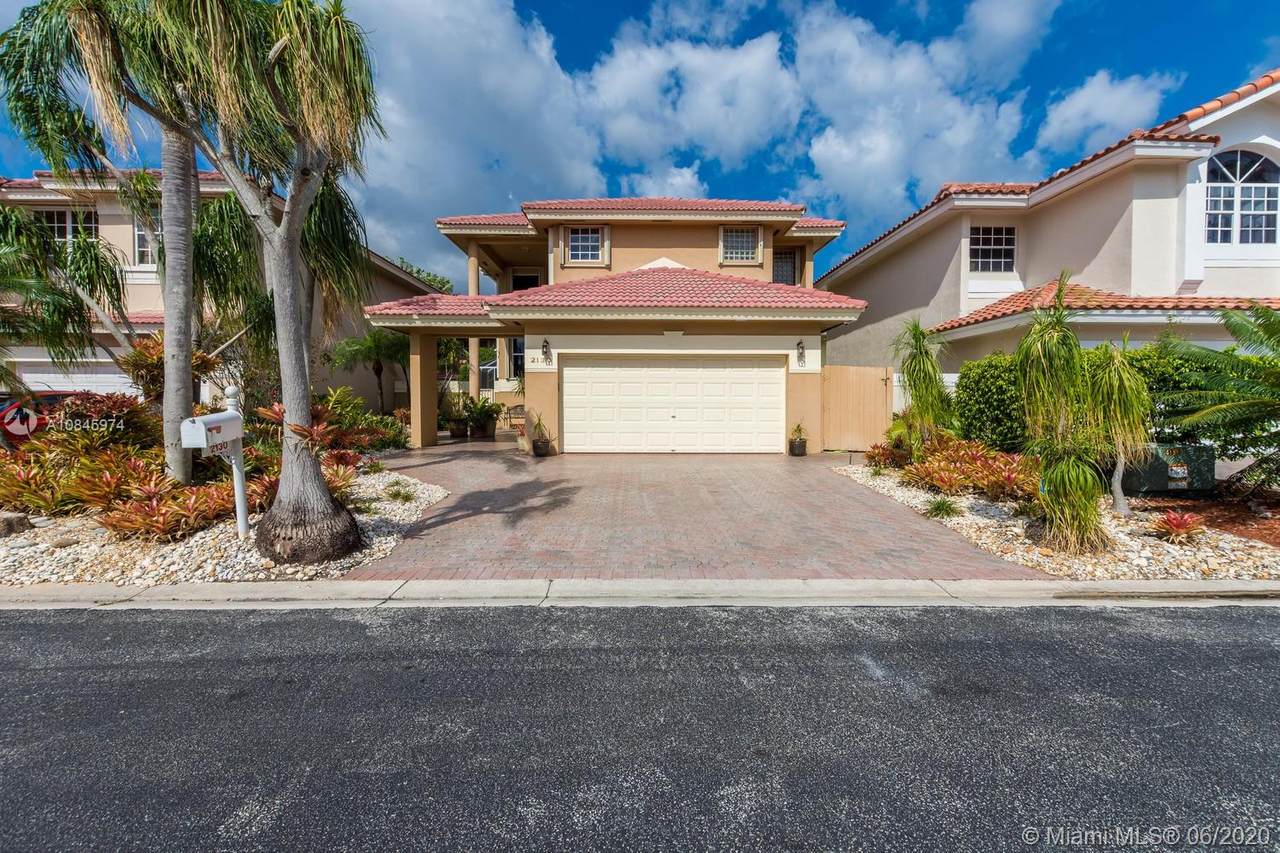 2130 99th Ave - Photo 1