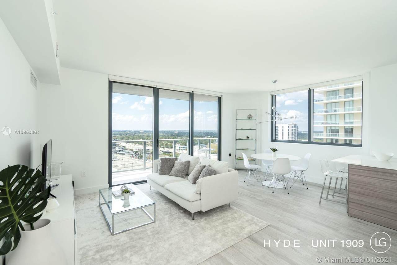 121 34th St - Photo 1