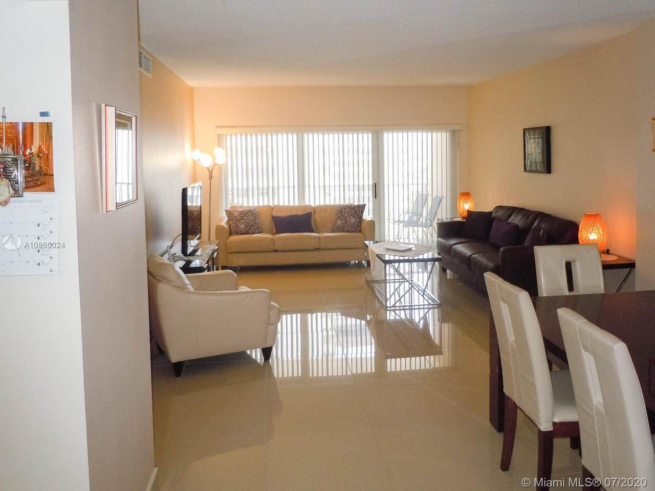 1980 Ocean Dr - Photo 1