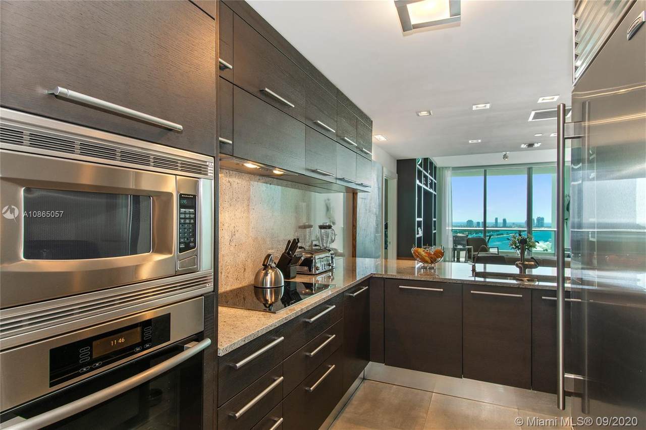 900 Biscayne Blvd - Photo 1