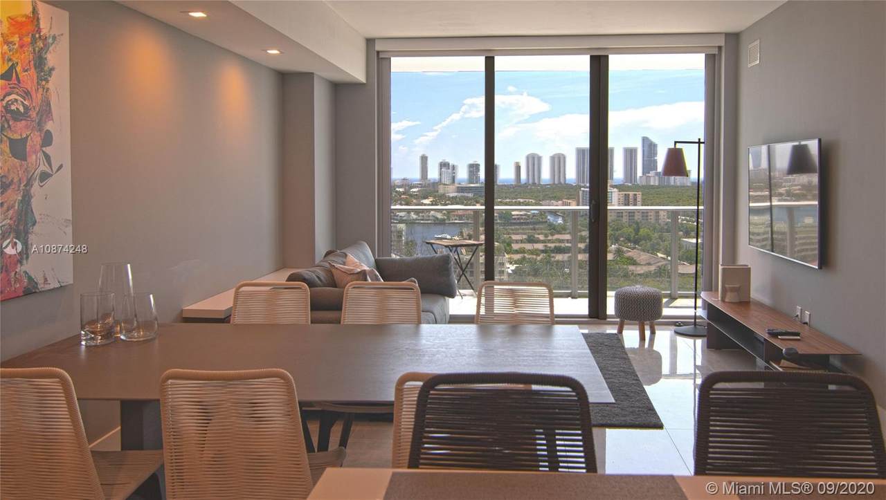 16385 Biscayne Blvd - Photo 1