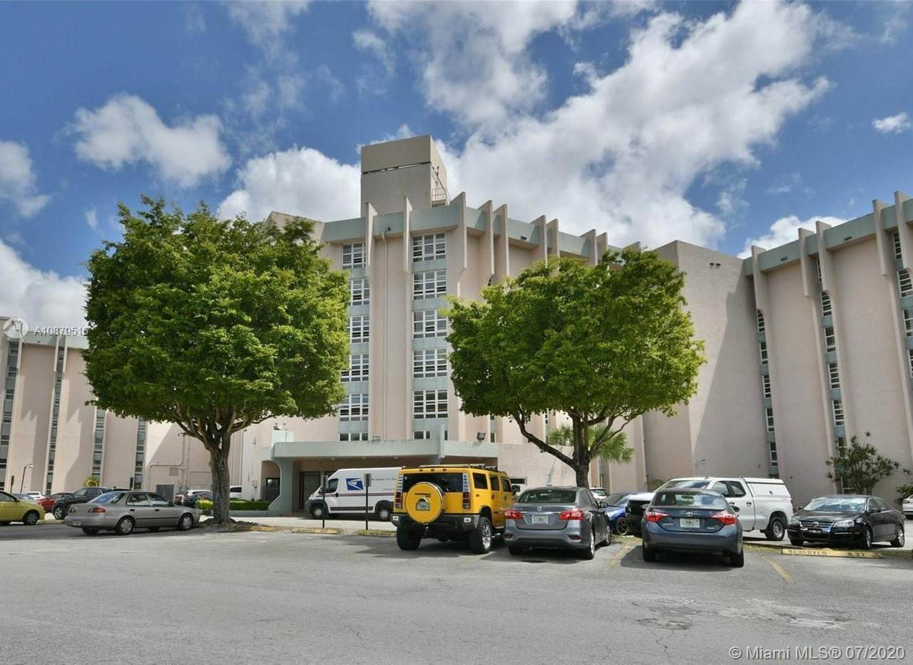 9682 Fontainebleau Blvd - Photo 1