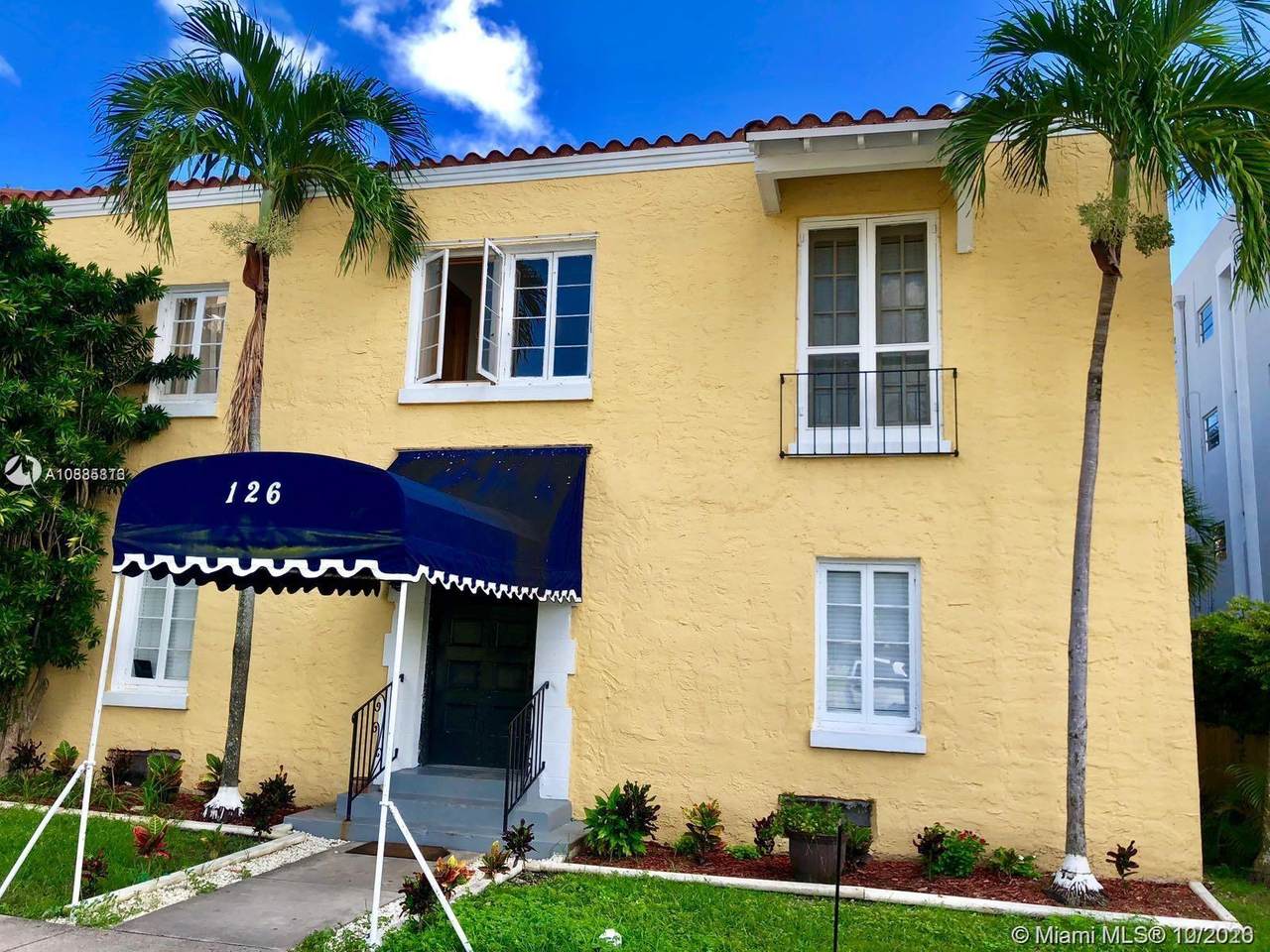 126 Mendoza Ave - Photo 1