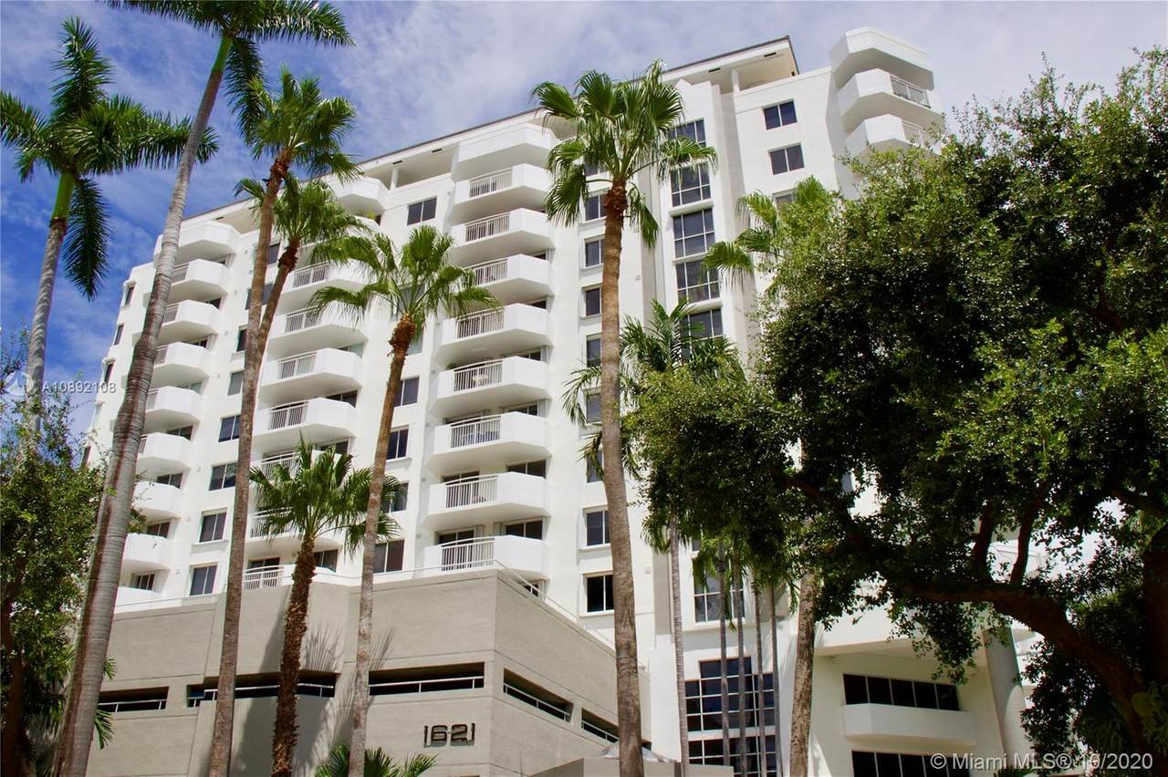 1621 Bay Rd - Photo 1
