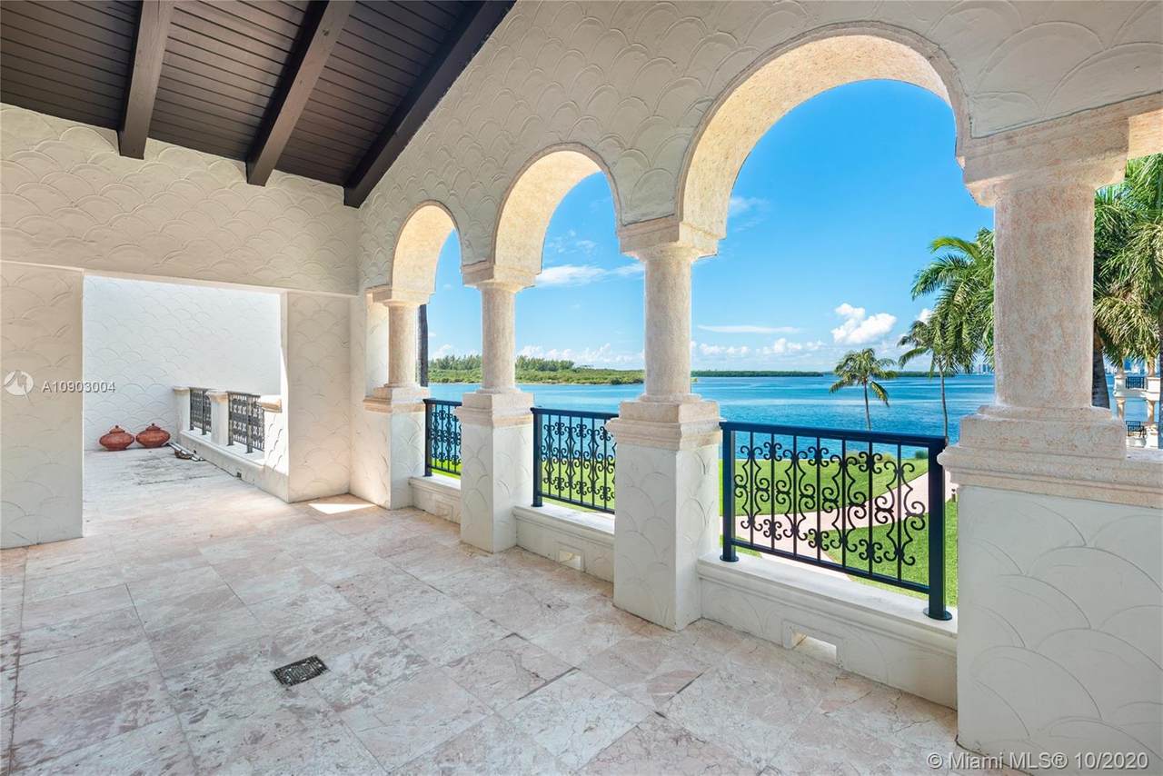 4834 Fisher Island Dr - Photo 1