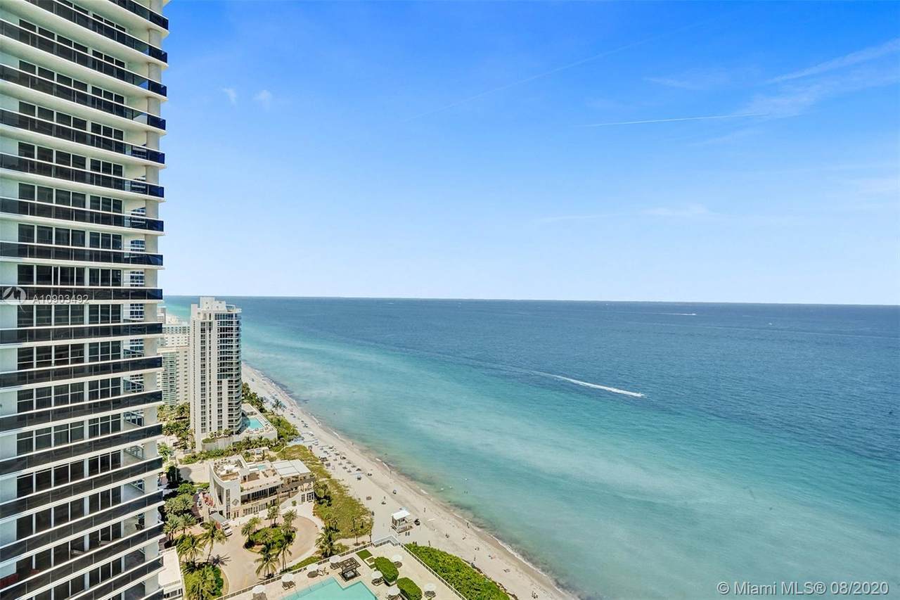 1830 Ocean Dr - Photo 1