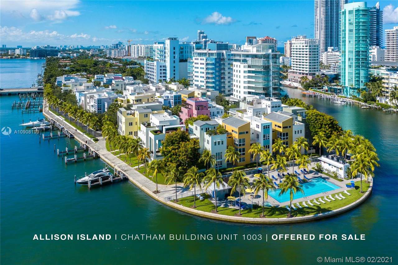 201 Aqua Ave - Photo 1