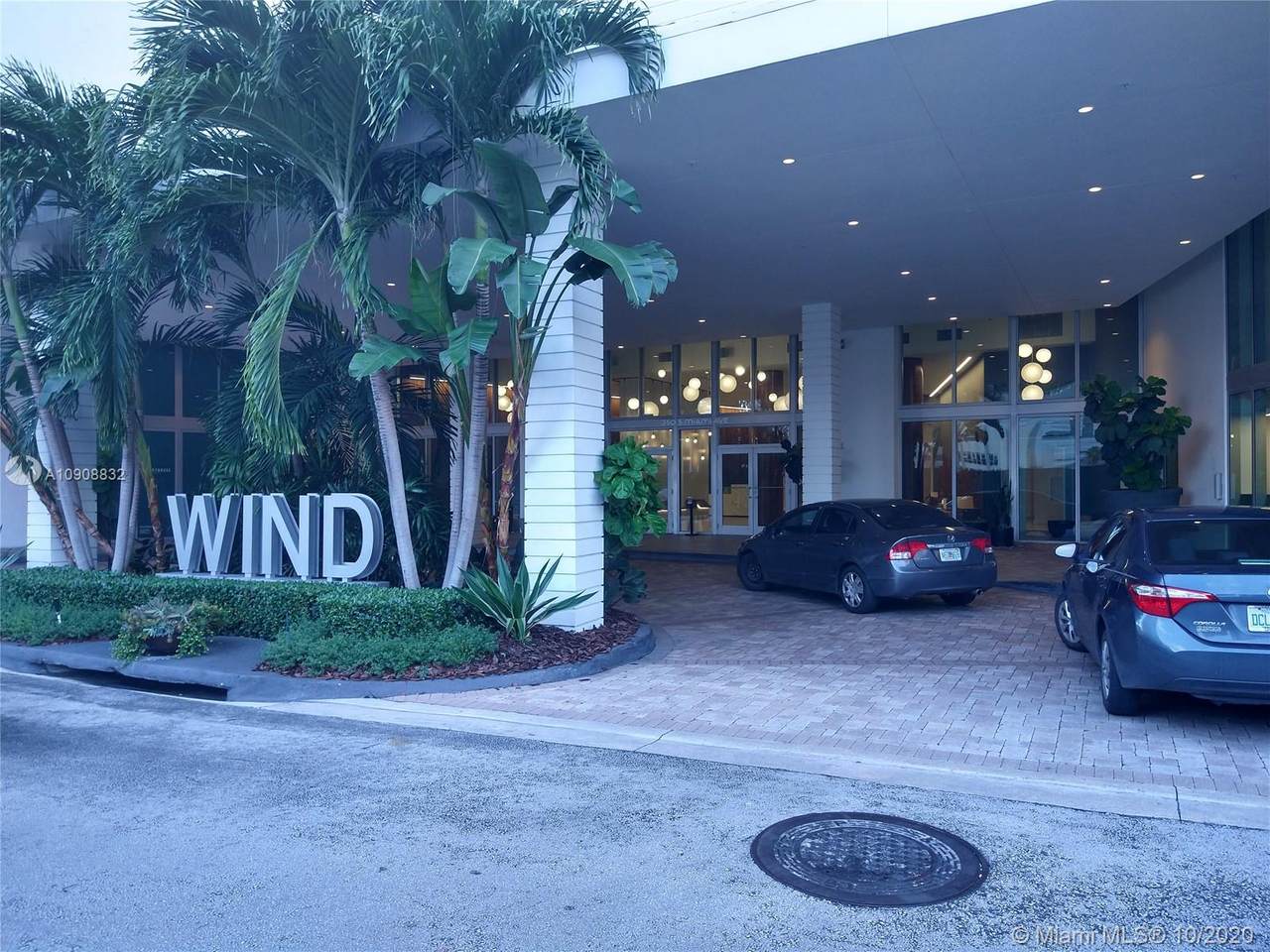 350 Miami Ave - Photo 1