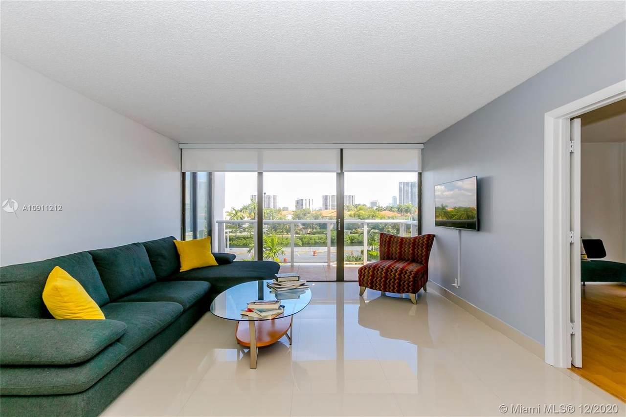 3625 Country Club Dr - Photo 1