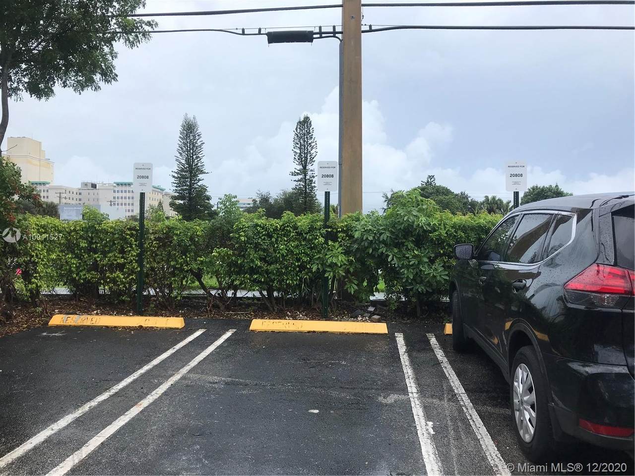 20808 Dixie Hwy - Photo 1