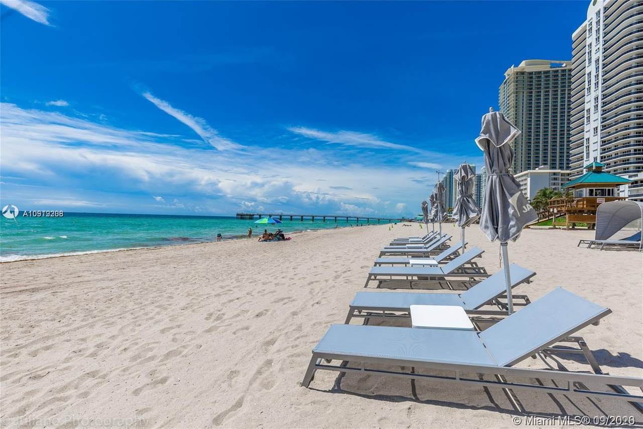 16901 Collins Ave - Photo 1