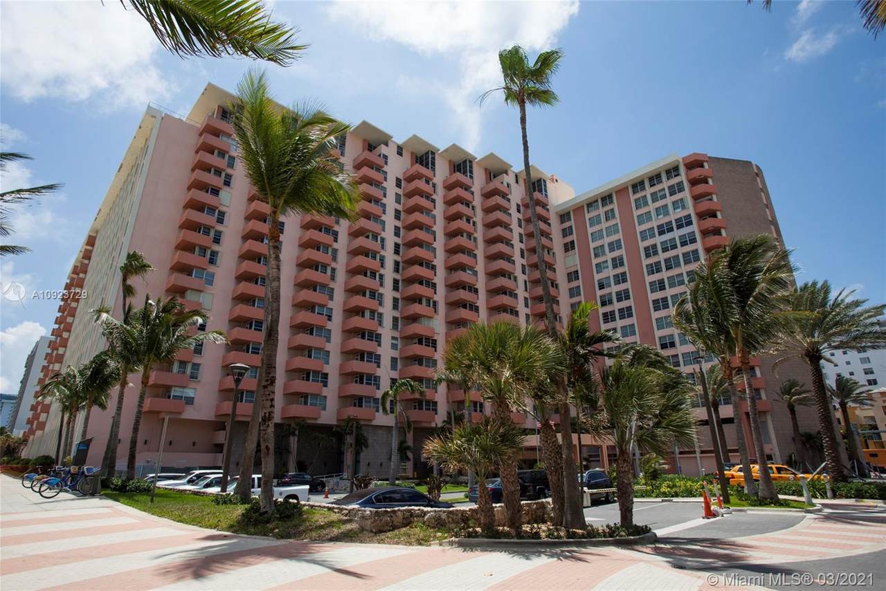 2899 Collins Ave - Photo 1