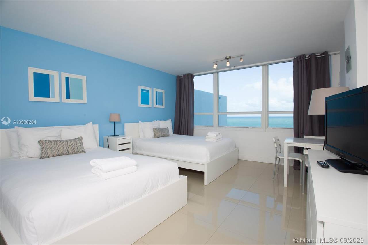 5445 Collins Ave - Photo 1