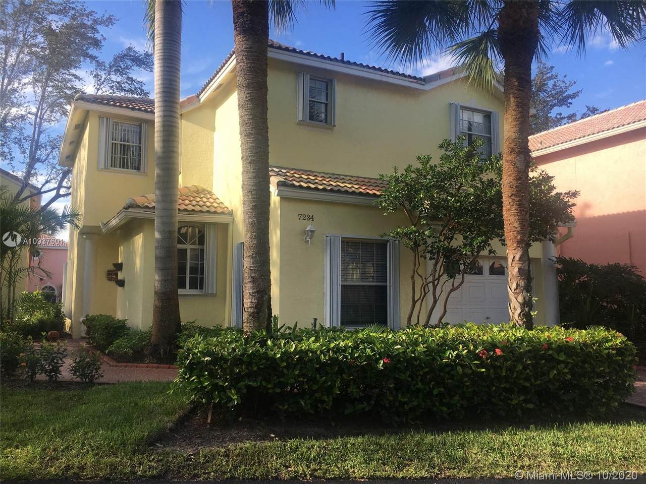 7234 Panache Way - Photo 1