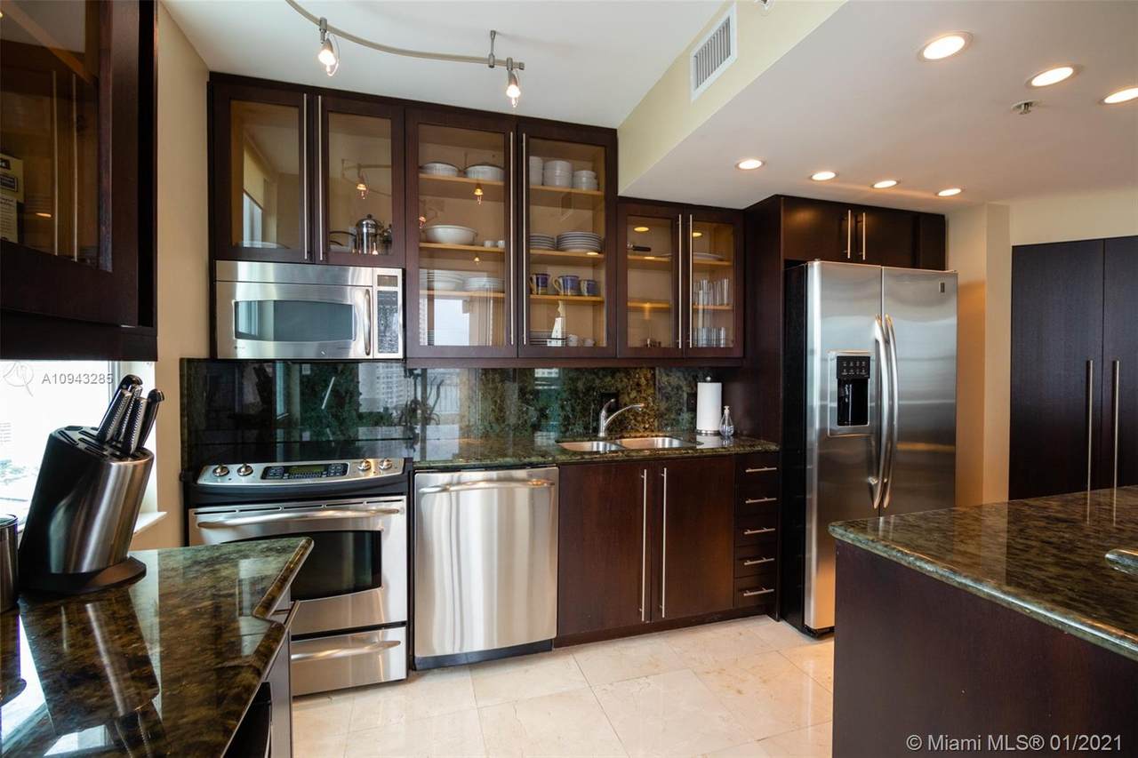 701 Brickell Key Blvd - Photo 1