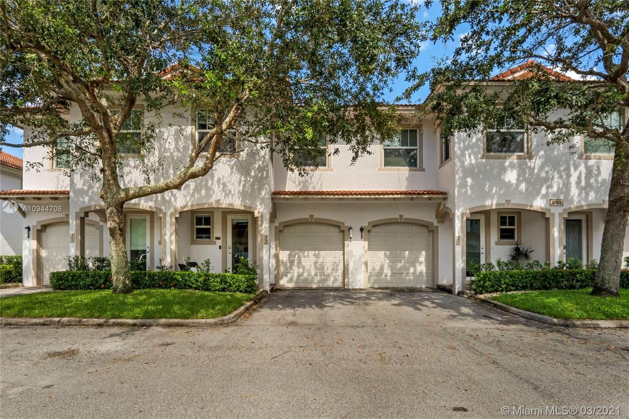 4088 Palm Aire Dr - Photo 1