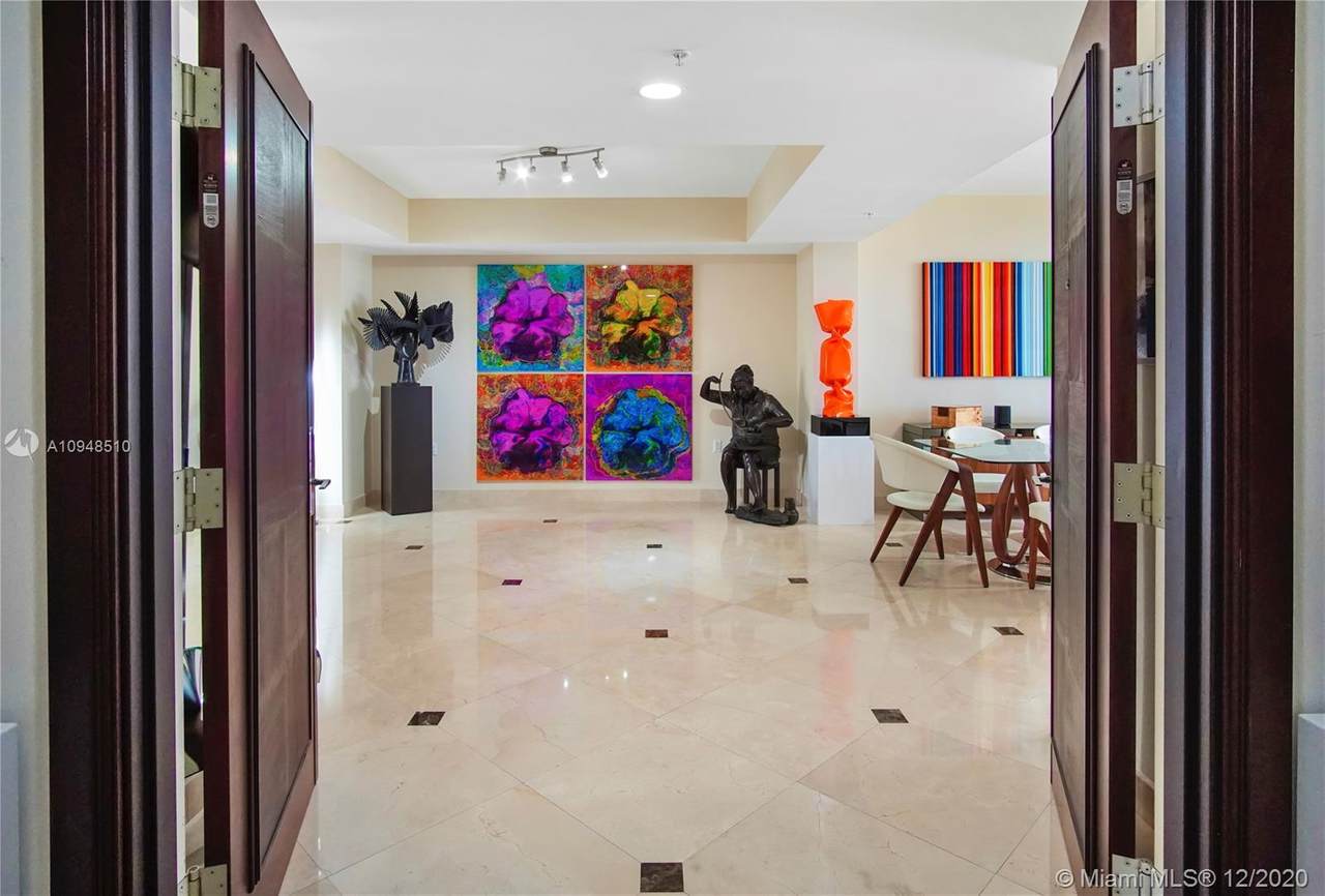 16275 Collins Ave - Photo 1