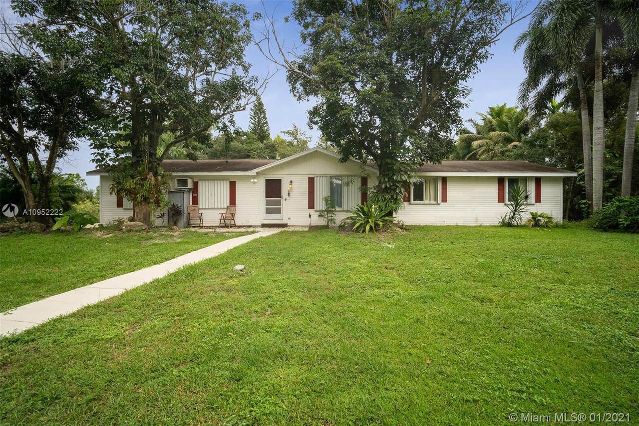 11255 Mellow Ct - Photo 1