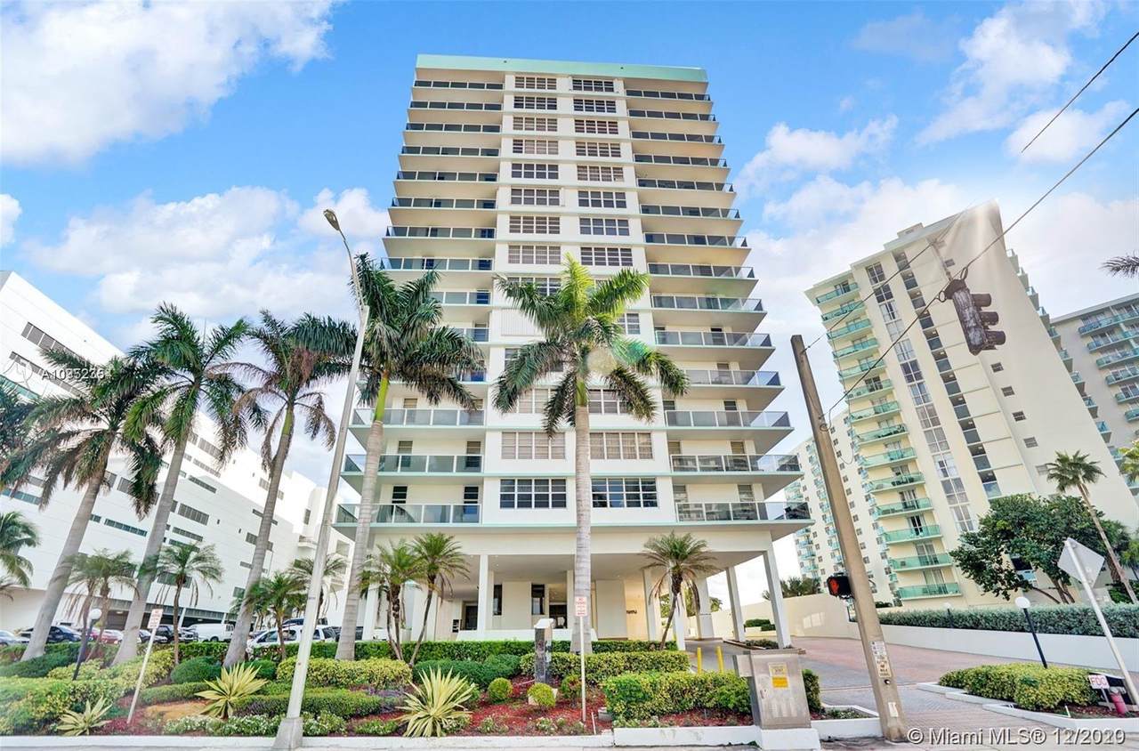 3725 Ocean Dr - Photo 1
