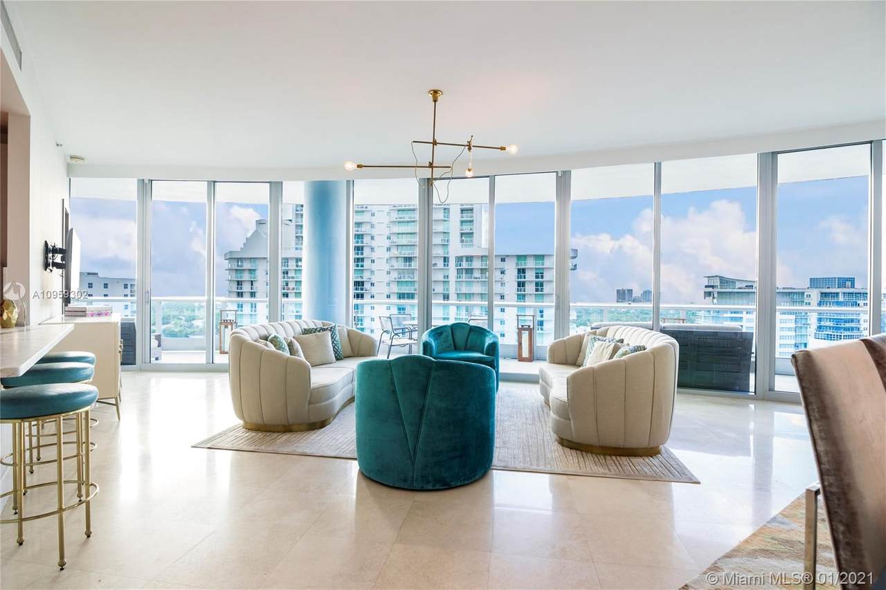 5959 Collins Ave - Photo 1