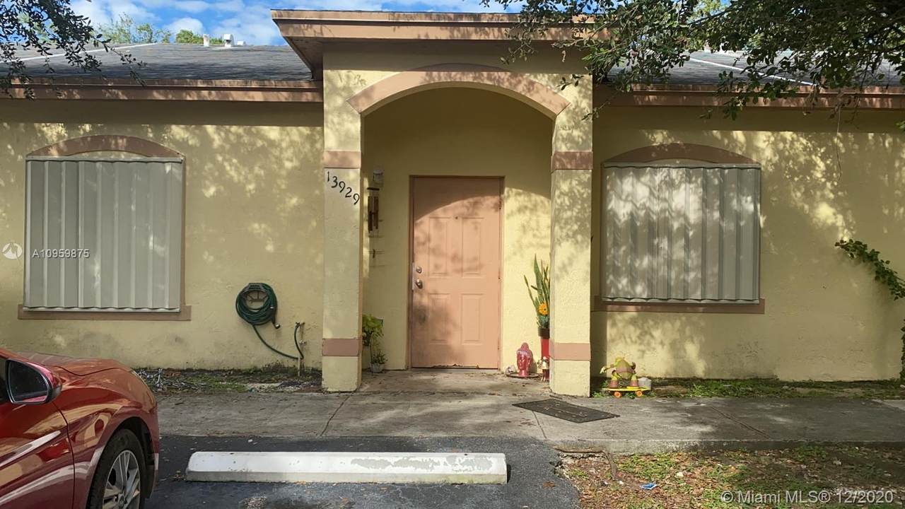 13929 282nd St - Photo 1