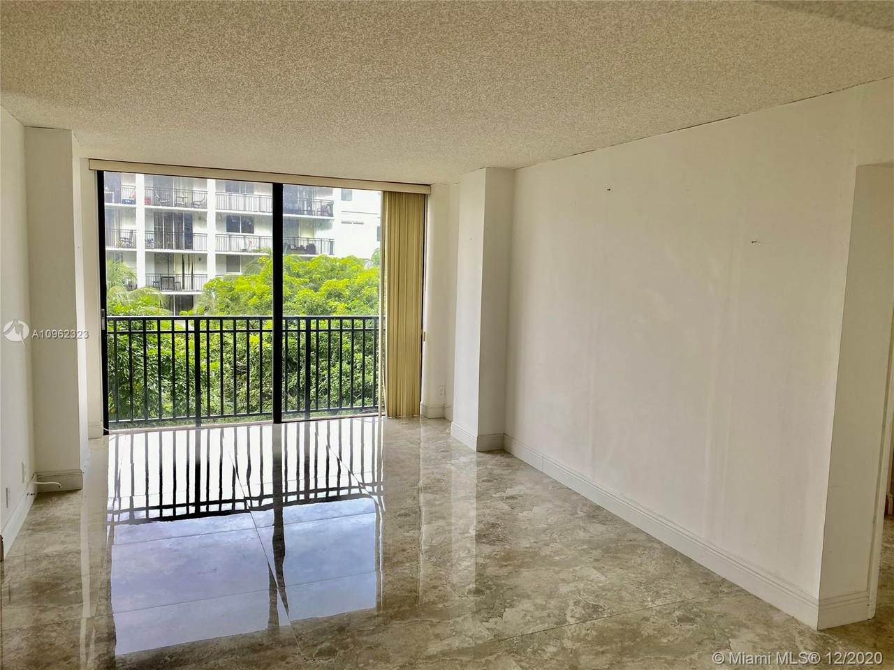 17021 Bay Rd - Photo 1