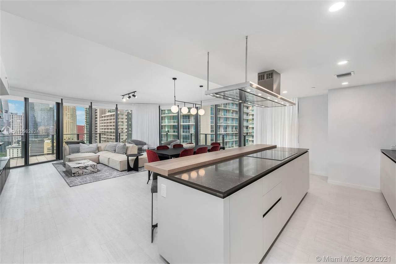 1000 Brickell Plz - Photo 1