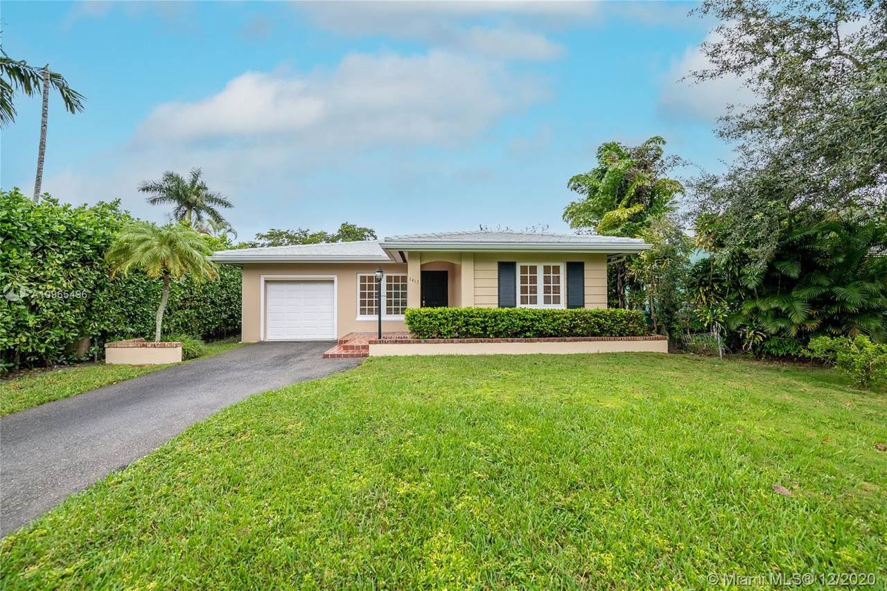 1417 Cantoria Ave - Photo 1