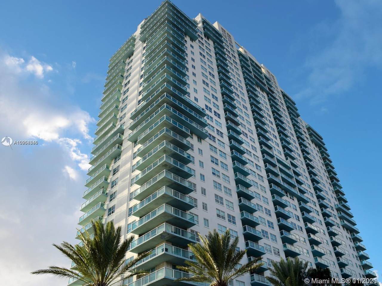 650 West Ave - Photo 1