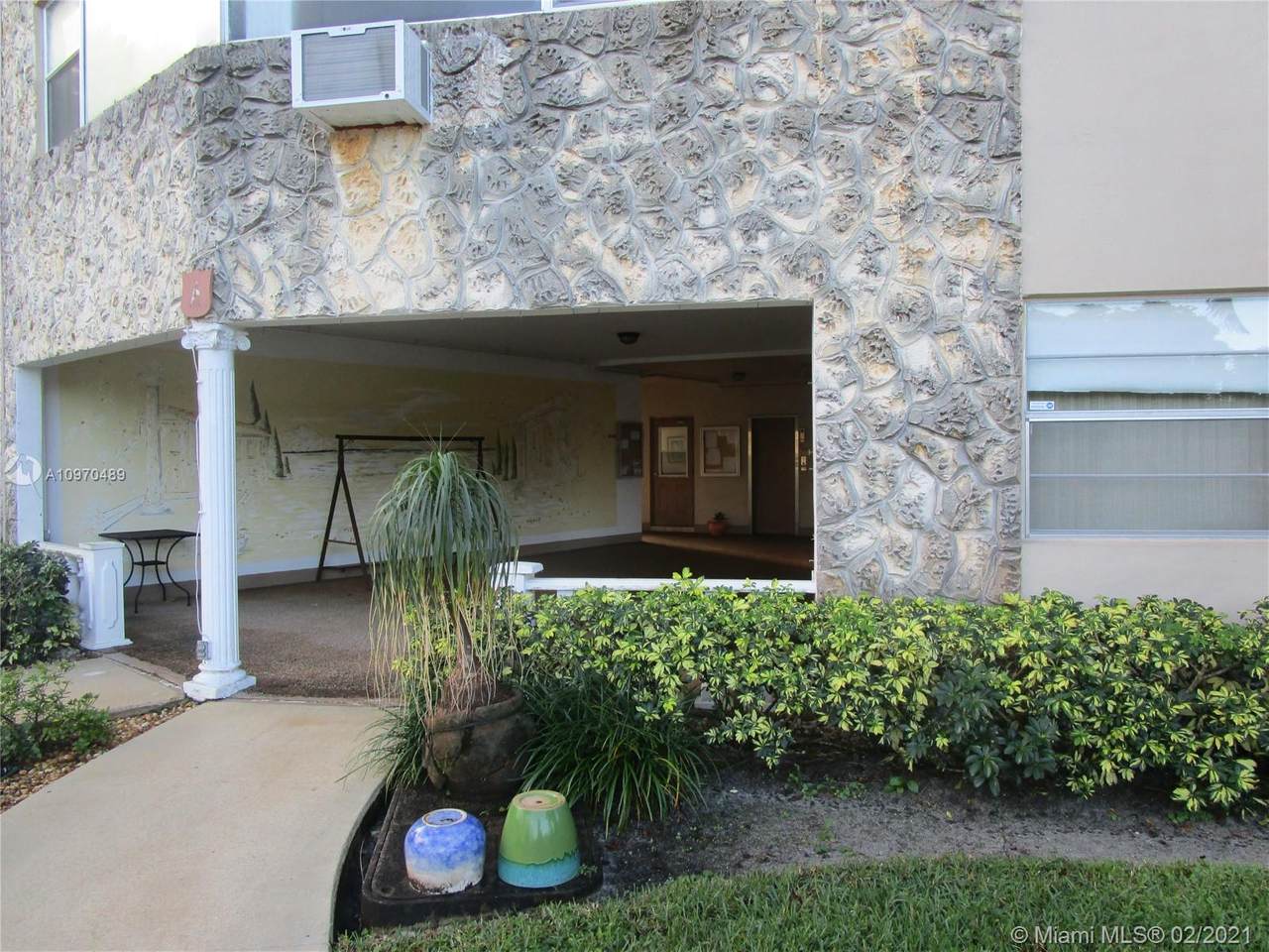 5003 Nw 35Th St - Photo 1