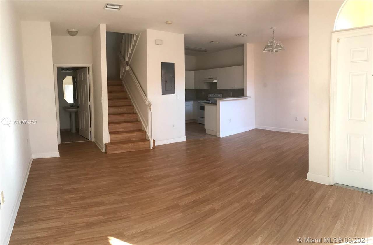 3619 29th Ct - Photo 1