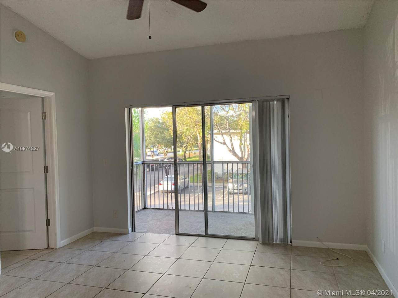 11586 43rd Ct - Photo 1