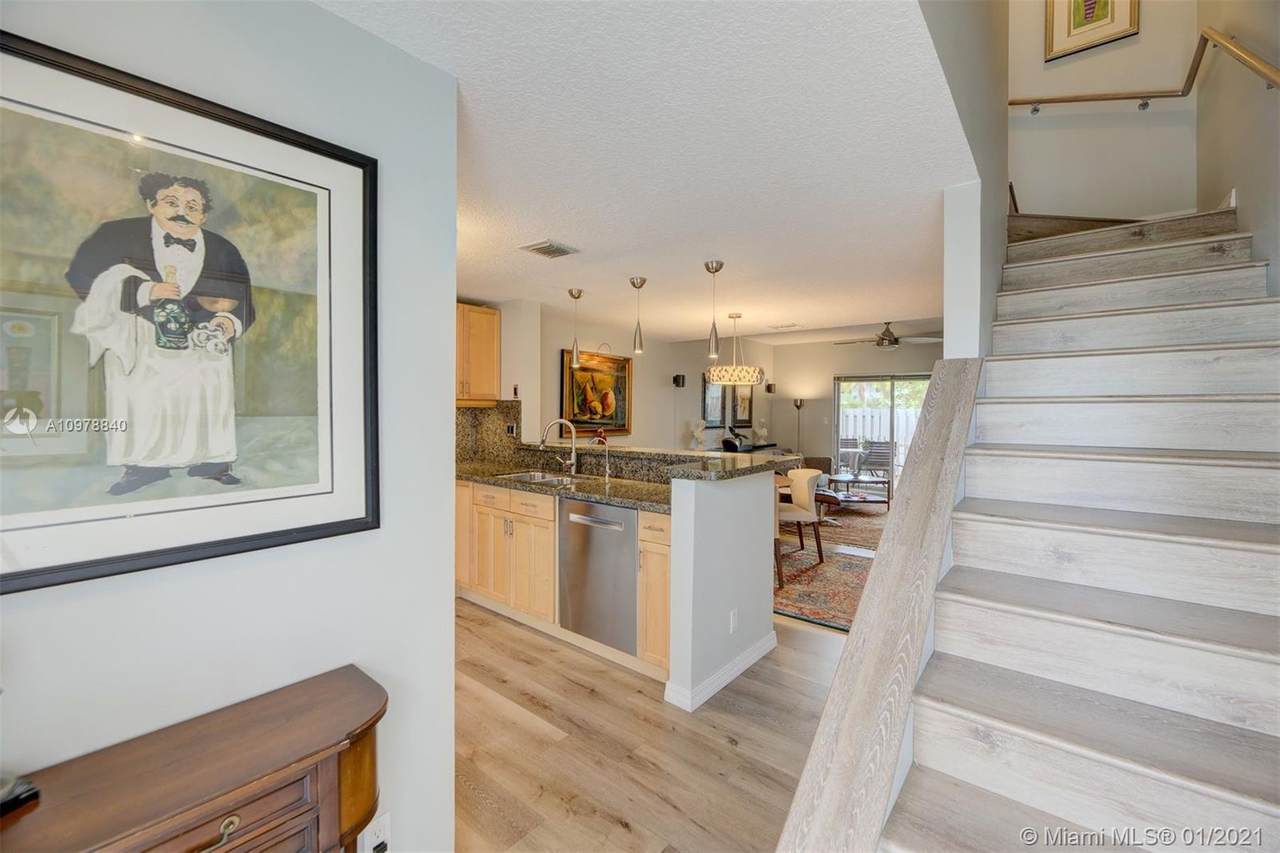 1813 15th Ave - Photo 1