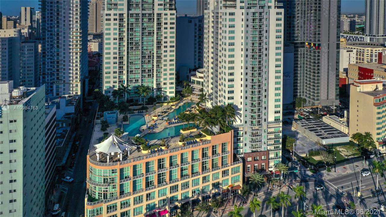 244 Biscayne Blvd - Photo 1