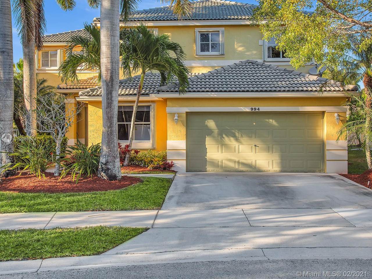 994 Sunflower Cir - Photo 1