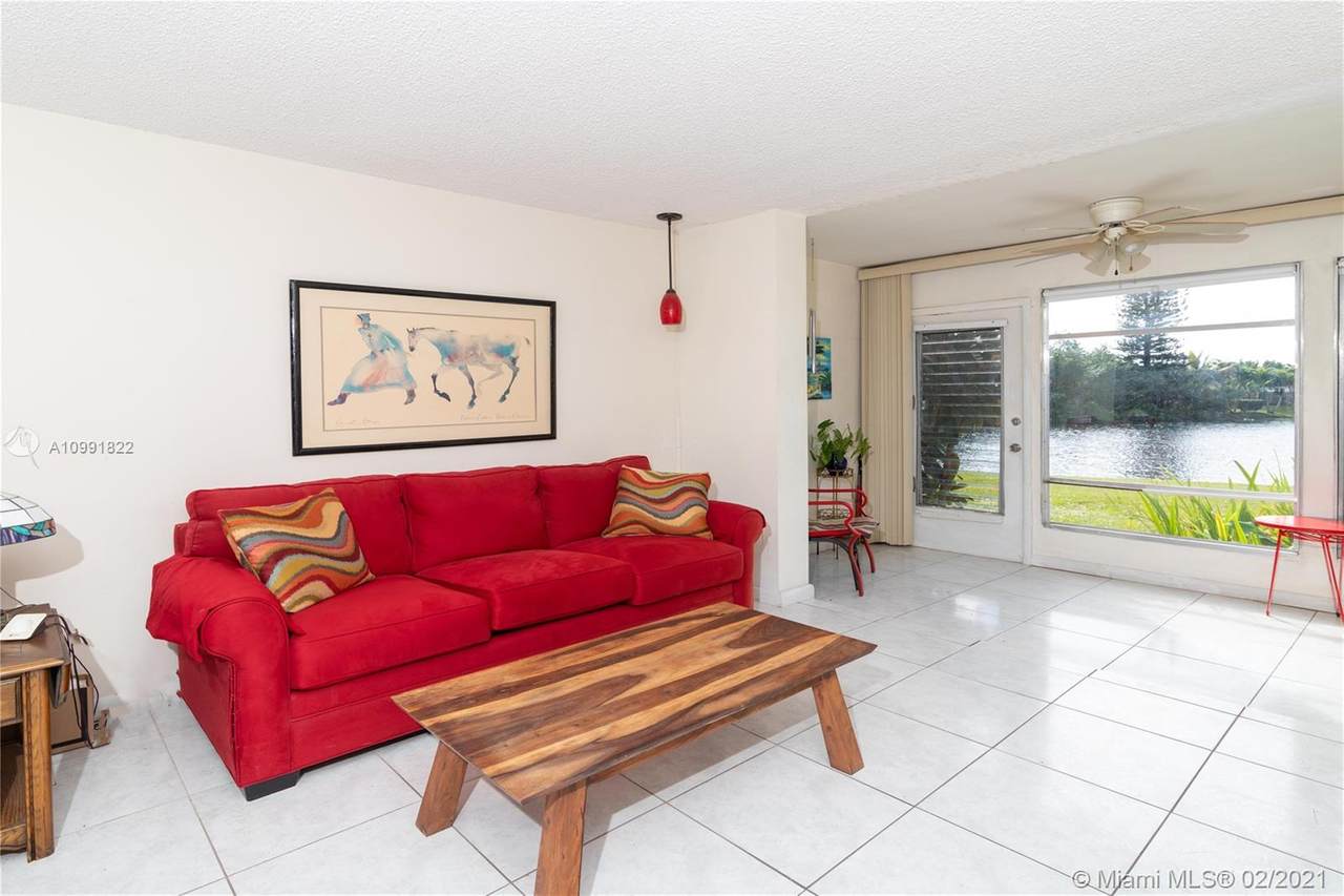 2731 Pine Island Rd - Photo 1