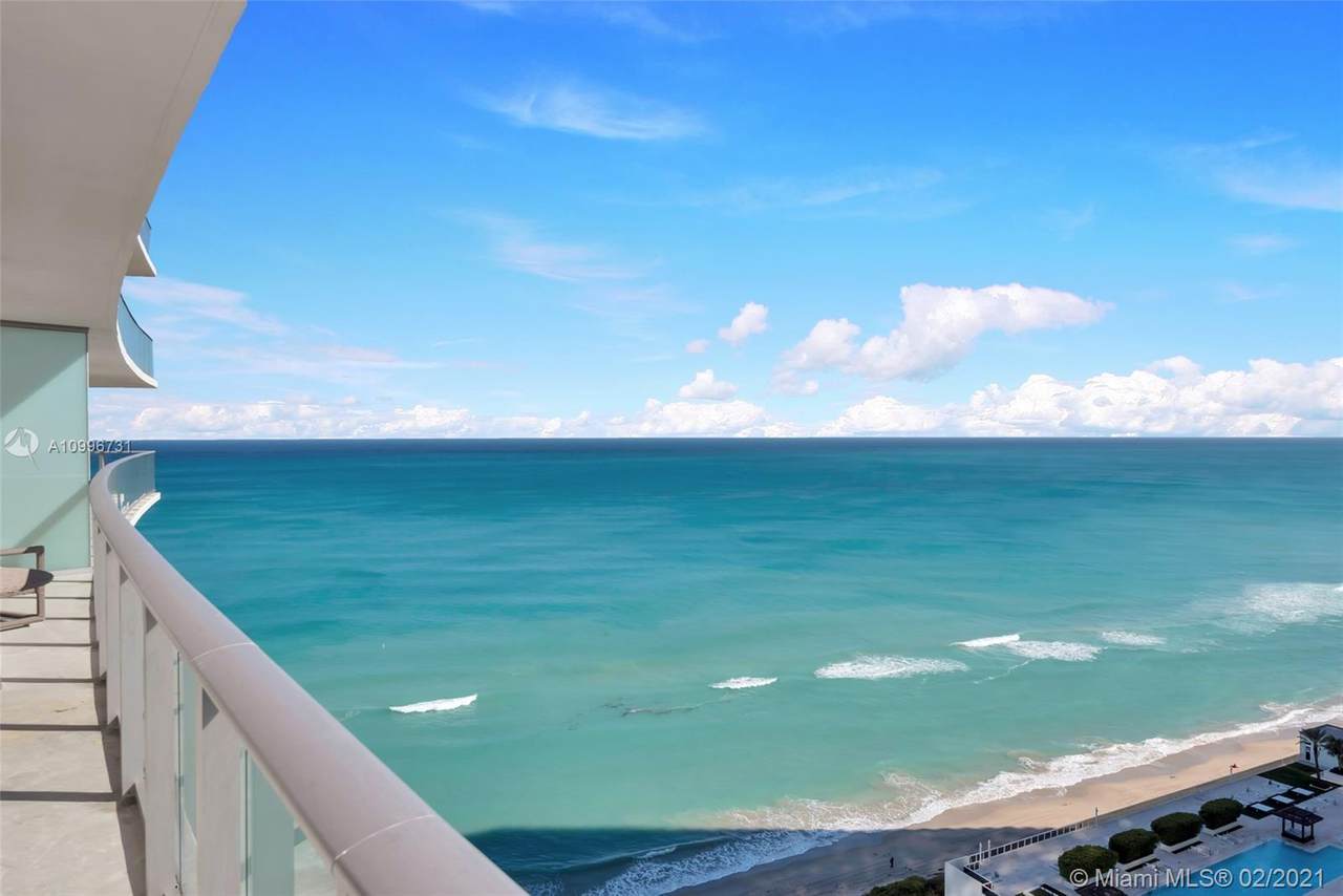 4111 Ocean Dr - Photo 1
