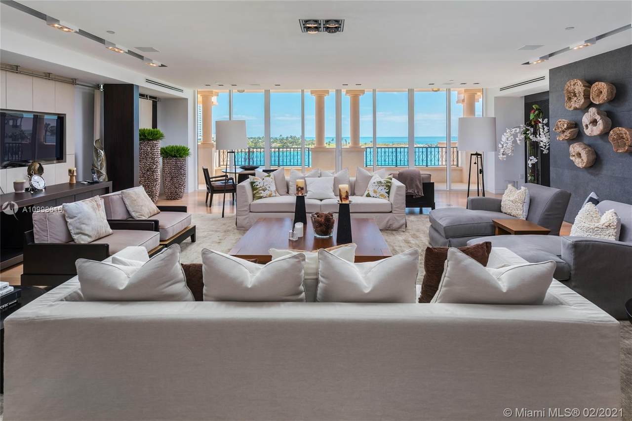 7143 Fisher Island Dr - Photo 1