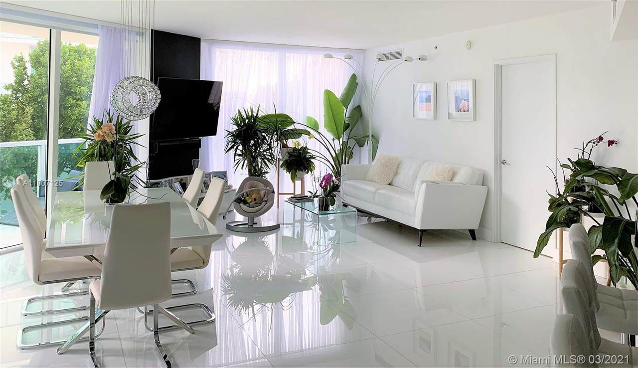 250 Sunny Isles Blvd - Photo 1