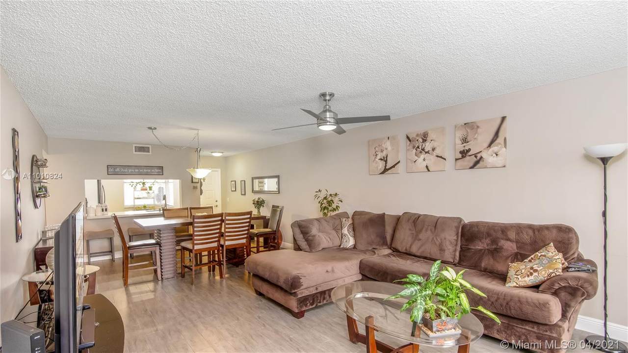 2524 104th Ave - Photo 1