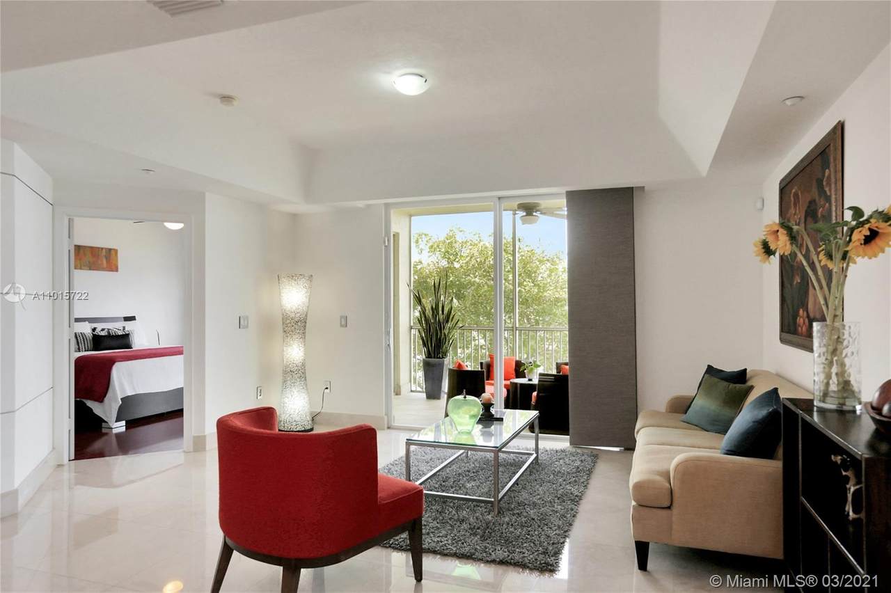 10700 66th St - Photo 1