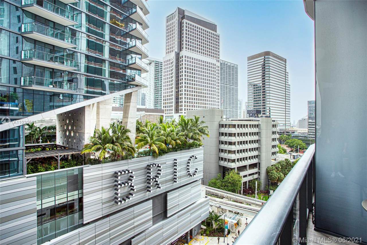 801 Miami Ave - Photo 1