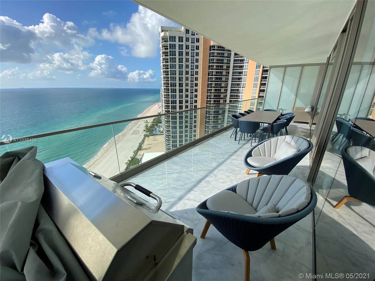 18975 Collins Ave - Photo 1