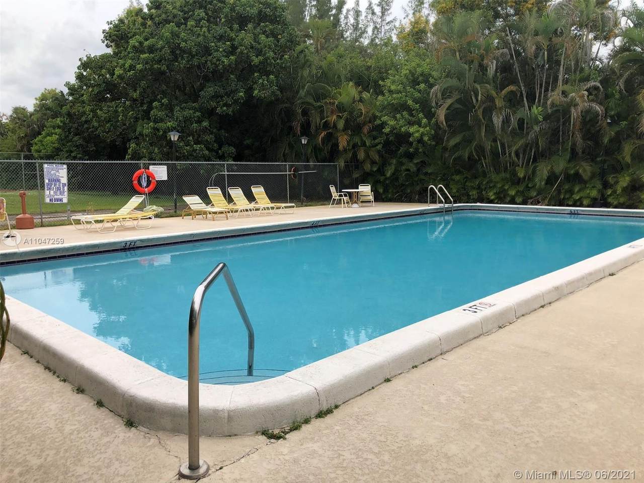 2980 Riverside Dr - Photo 1