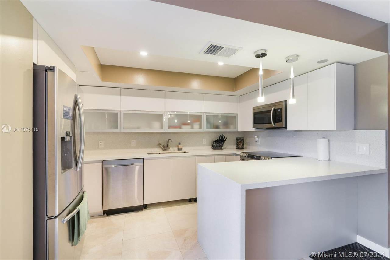 18021 Biscayne Blvd - Photo 1