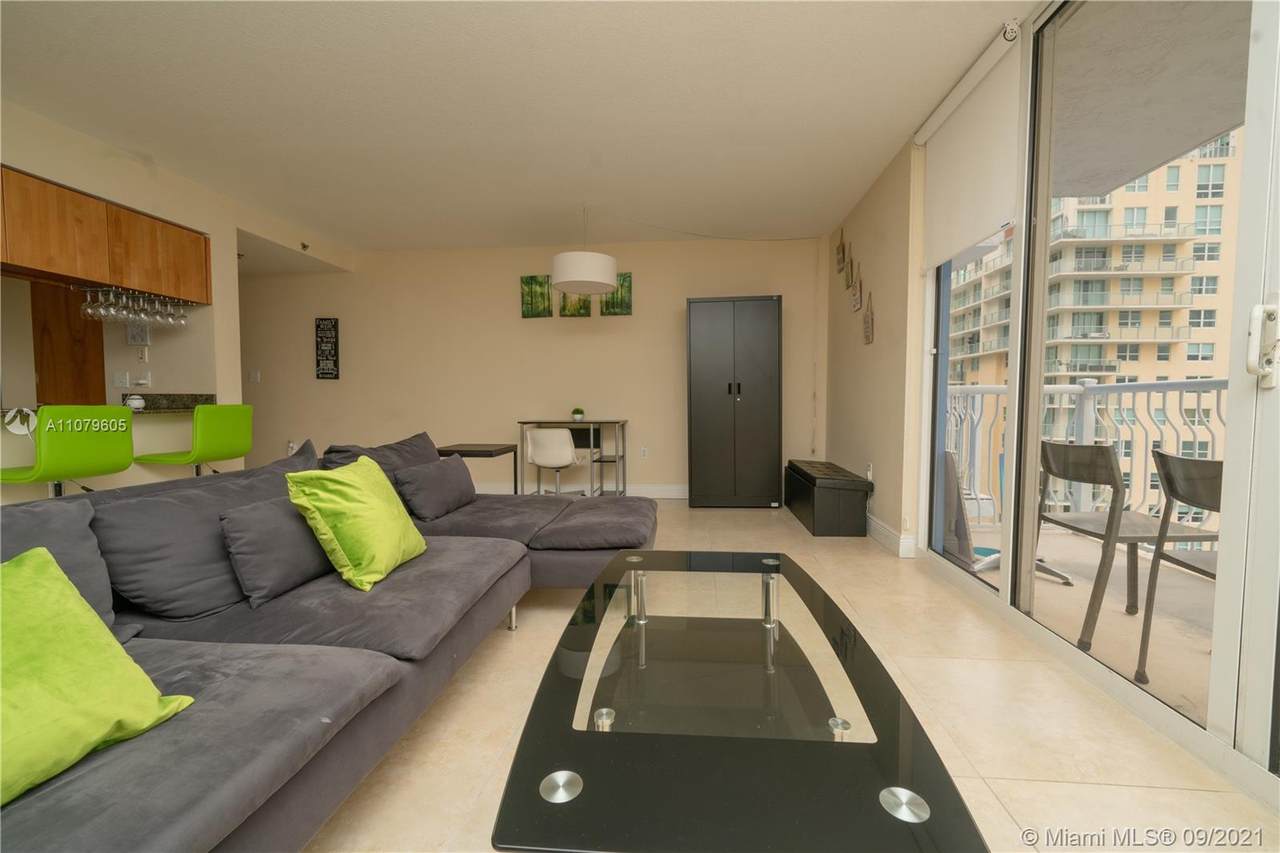 1200 Brickell Bay Dr - Photo 1