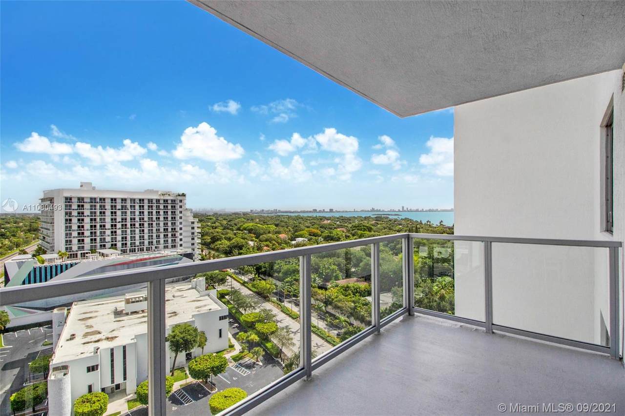 3900 Biscayne Blvd - Photo 1